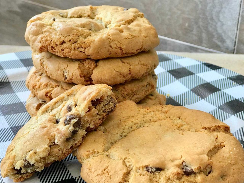 chocolate chip cookies